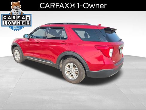 Used 2020 Ford Explorer XLT w/ Equipment Group 202A AWD/4WD image 4