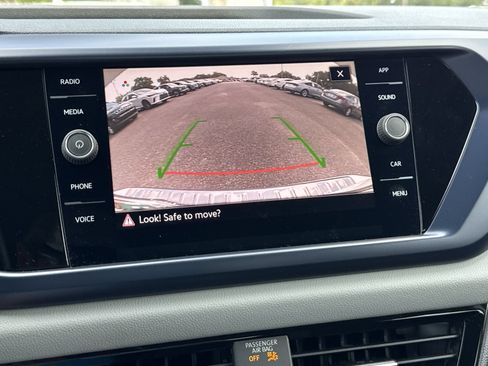 Used 2023 Volkswagen Taos SE FWD image 23