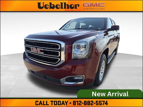 Used 2018 GMC Yukon XL SLT w/ Open Road Package AWD/4WD image 16
