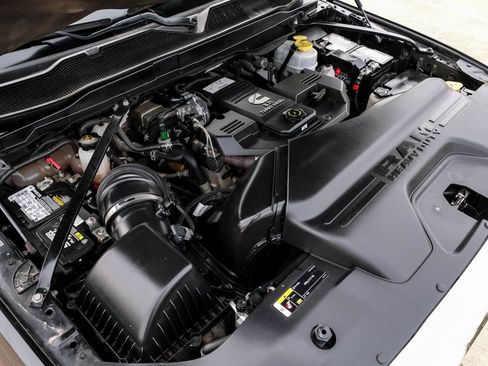 Used 2020 RAM 3500 Limited image 55