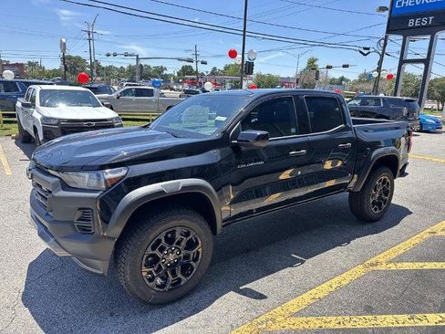 New 2026 Chevrolet Colorado Trail Boss AWD/4WD image 3