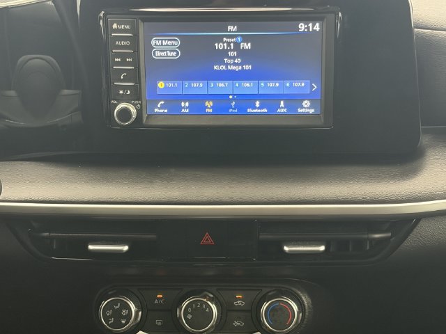 Used 2025 Nissan Kicks S FWD image 16