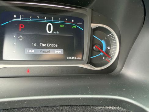 Used 2022 Honda Pilot Sport image 2