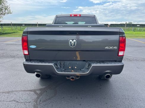 Used 2017 RAM 1500 Express w/ Express Value Package AWD/4WD image 8
