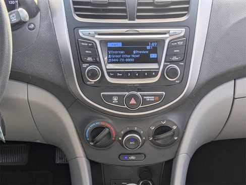Used 2016 Hyundai Accent SE image 18