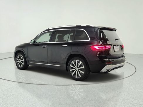 Used 2023 Mercedes-Benz GLB 250 image 7