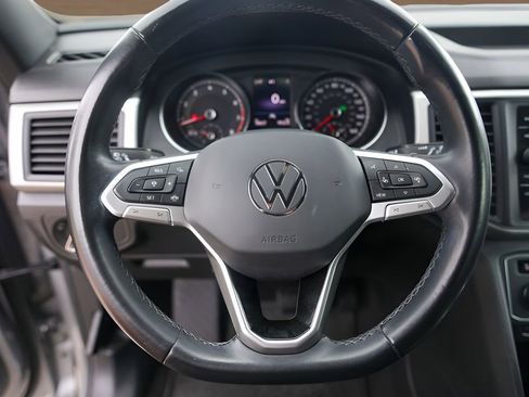 Used 2020 Volkswagen Atlas Cross Sport SE w/ Towing Package FWD image 13