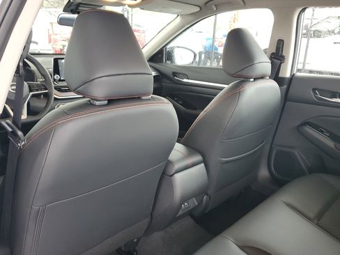 New 2025 Nissan Altima 2.5 SR image 15