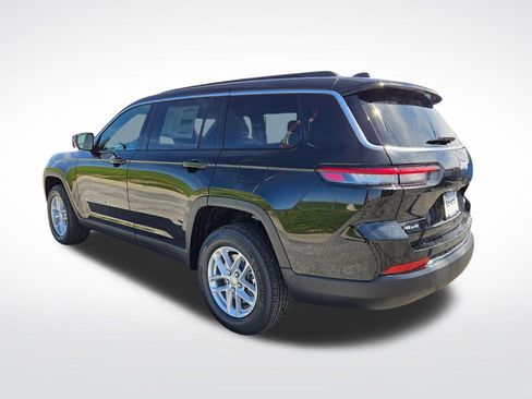 New 2026 Jeep Grand Cherokee L Laredo AWD/4WD image 5