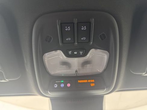 Used 2024 Chevrolet Colorado Z71 w/ Advanced Trailering Package AWD/4WD image 14