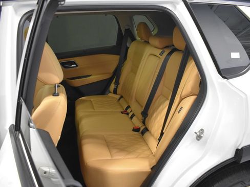 Certified 2023 Nissan Rogue Platinum AWD/4WD image 31