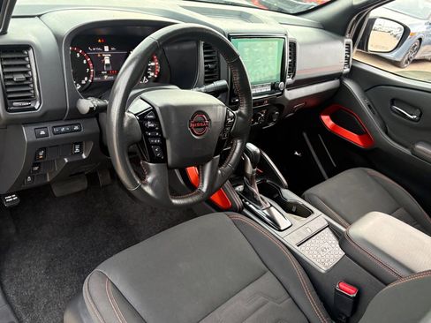 Used 2024 Nissan Frontier Pro-X w/ Pro Convenience Package RWD image 18