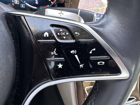 Used 2022 Mercedes-Benz E 350 4MATIC Sedan image 18