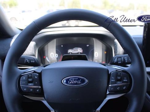 New 2026 Ford Explorer Platinum RWD image 17