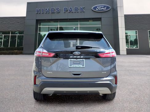Used 2023 Ford Edge SEL AWD/4WD image 6