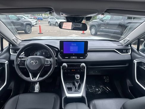 Used 2025 Toyota RAV4 XLE Premium w/ Weather Package AWD/4WD image 12