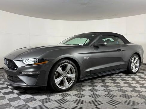 Used 2018 Ford Mustang GT Premium w/ Equipment Group 401A image 2