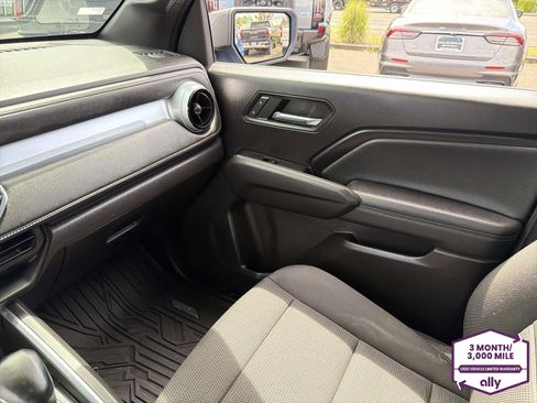 Used 2023 Chevrolet Colorado LT w/ LT Convenience Package RWD image 24