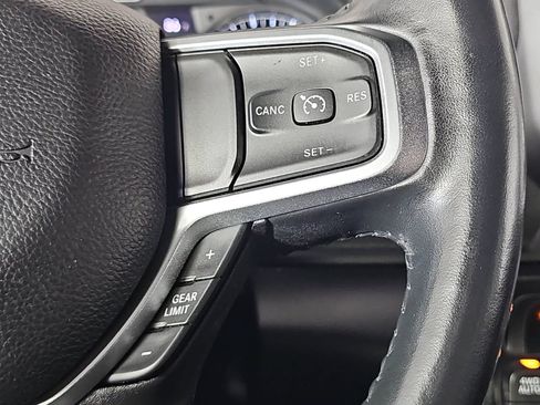 Used 2022 RAM 1500 Big Horn AWD/4WD image 16