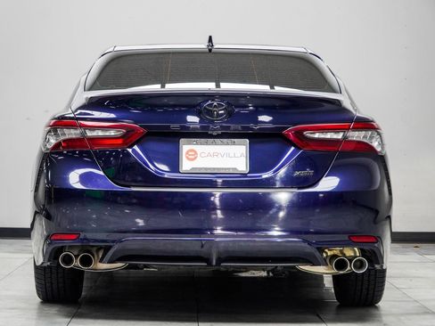 Used 2021 Toyota Camry XSE FWD image 11