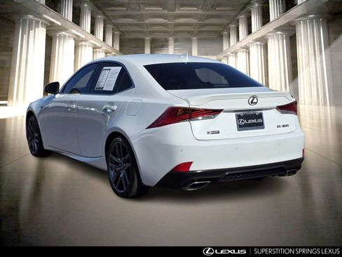 Used 2018 Lexus IS 300 image 6