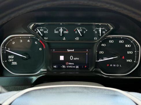 Used 2021 GMC Sierra 1500 AT4 w/ AT4 Preferred Package AWD/4WD image 52