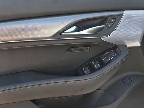 Used 2021 Cadillac CT5 Premium Luxury image 11