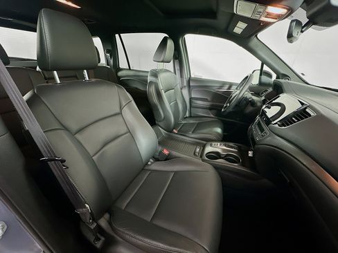 Used 2023 Honda Passport EX-L image 30