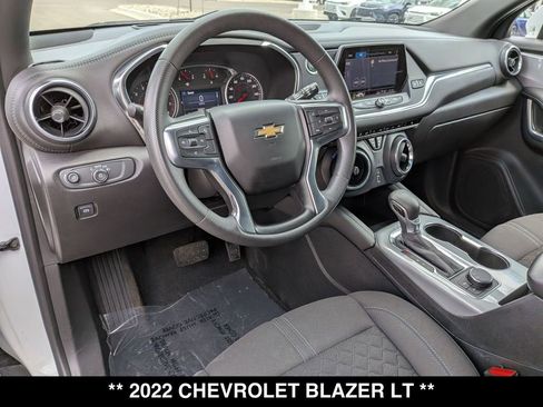 Used 2022 Chevrolet Blazer LT AWD/4WD image 2