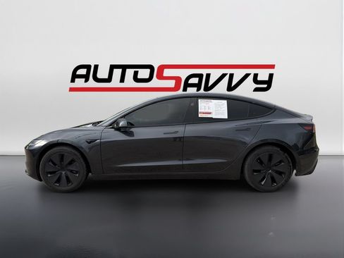 Used 2025 Tesla Model 3 Long Range RWD image 5
