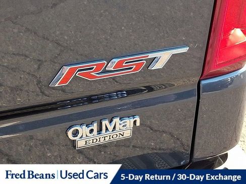 Used 2022 Chevrolet Silverado 1500 RST image 33