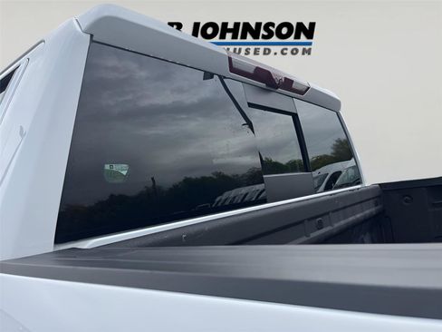 Used 2021 Chevrolet Silverado 1500 LTZ w/ LTZ Premium Package AWD/4WD image 2