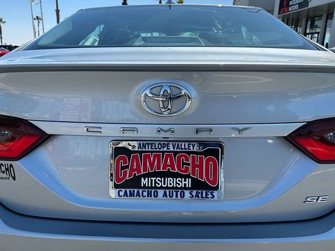 Used 2023 Toyota Camry SE FWD image 16
