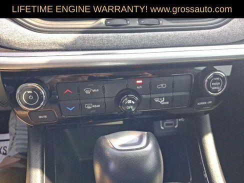 Certified 2022 Jeep Compass Latitude AWD/4WD image 17