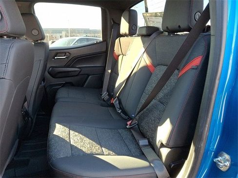 Used 2024 Chevrolet Colorado Z71 w/ Z71 Convenience Package 2 image 10