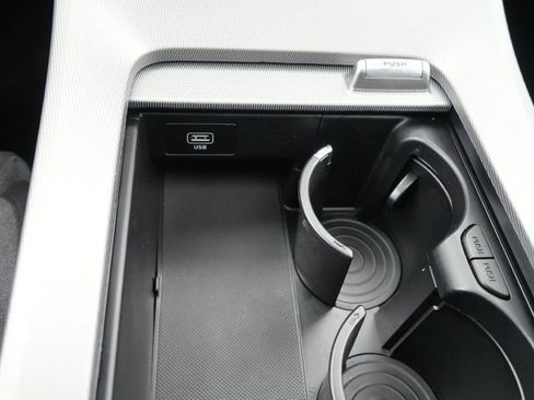 Used 2022 Hyundai Palisade SEL image 40