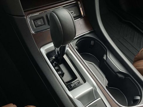 Certified 2025 Subaru Ascent Touring w/ Popular Package #2 image 22