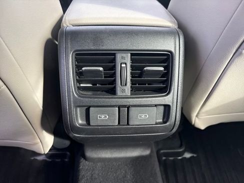 Certified 2022 Honda Accord Touring image 23