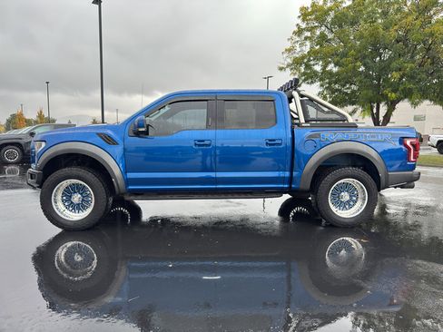 Used 2018 Ford F150 Raptor w/ Equipment Group 802A Luxury image 4