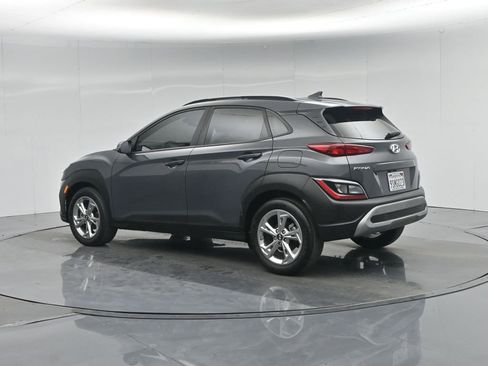 Used 2023 Hyundai Kona SEL image 7