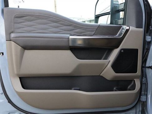 Used 2026 Ford F450 Platinum w/ Platinum Plus Package image 12