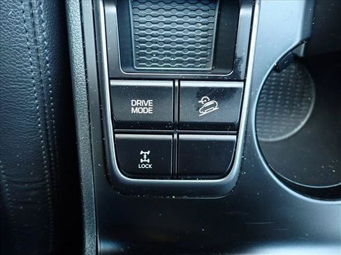 Used 2017 Hyundai Tucson SE Plus AWD/4WD image 23