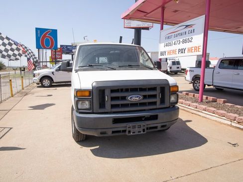 Used 2014 Ford E-150 and Econoline 150 w/ Power Group RWD image 2