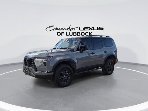 Used 2025 Lexus GX 550 AWD/4WD image 4