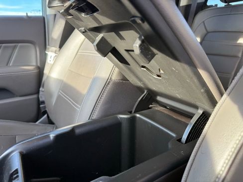 Used 2021 GMC Canyon Denali image 24