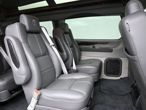 New 2024 Ford Transit 150 Low Roof AWD image 19