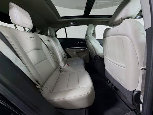 Used 2023 Cadillac XT4 Luxury w/ Cold Weather Package AWD/4WD image 28