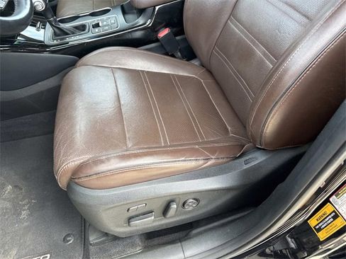 Used 2019 Kia Sorento SX w/ SX Touring Package image 14