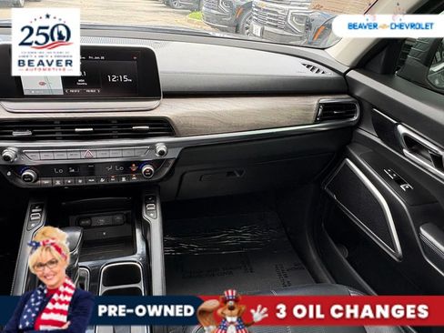 Used 2021 Kia Telluride EX w/ EX Premium Package AWD/4WD image 17