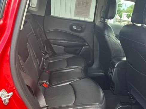 Used 2019 Jeep Compass Limited AWD/4WD image 35